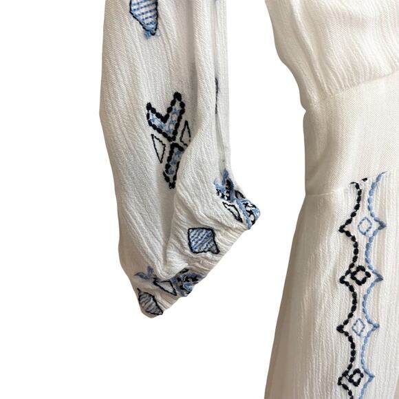 Piper White Embroidered Dress - Picture 5 of 11